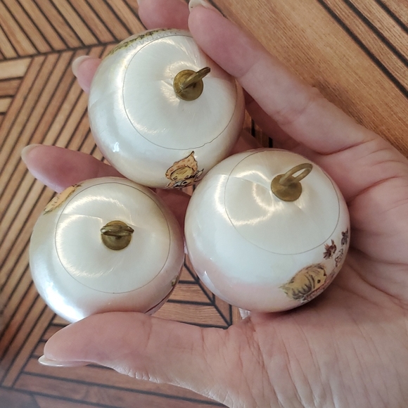 BETSEY CLARK Hallmark Set of 3 Christmas ornaments 1975 Hard to find collectible - Picture 10 of 10